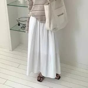 [코코블랑] 쇼어 포켓 롱 밴딩 스커트
