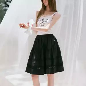 [에고이스트] [BLUE LABEL] 레이스 패치 하프 스커트 (ER2OSK60-T)