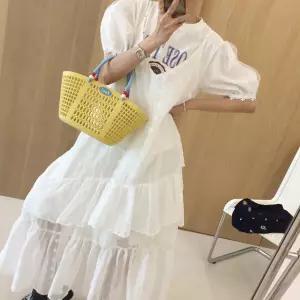 쉐리 브이넥 플라워 자수 언발 프릴 캉캉 뷔스티에 슬리브리스 민소매 롱 여름 원피스