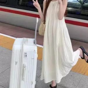 여성용 홀터넥 셔링 썸머 원피스 바캉스룩 바닷가 휴양지 의상