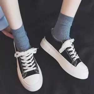 여자 캐주얼 스니커즈 단화 로우굽 키높이 캔버스화