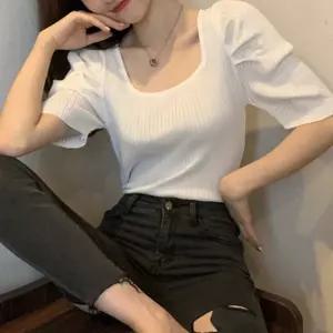 여성 여름 반팔 티셔츠 트렌디 스트릿룩 라운드넥 캐주얼 블라우스 편안한옷 가벼운상의 트렌디티 스트릿패션 여름상의 캐주얼룩 라운드넥티 여성티셔츠 반팔티