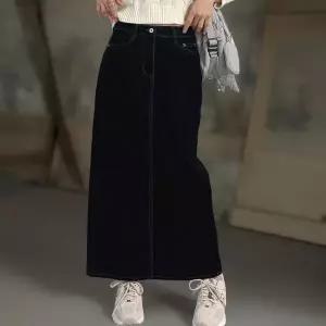[하프클럽/]여성 벨벳 롱 스커트 블랙 데님 뒤트임 일자 스커트