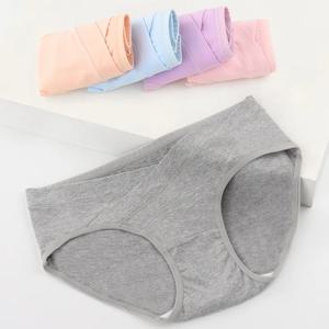 낮은 허리 배꼽 지원 순수 코튼 임산부 속옷은 부드럽고 편안하며 흔적이 없는 모든 면 여성 속옷입니다