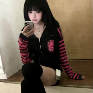 2026 다크 핑크 블랙 펑크 스켈레톤 프린트 스트라이프 슬리브 후드티 스트릿 스타일 여성용 지퍼 가디건 도매