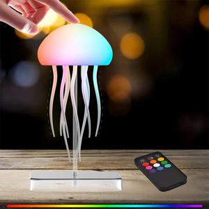 9개의 촉수를 가진 LED 해파리 램프 2가지 작동 모드 매우 긴 배터리 수명 원격 제어 기능이 있는 색상 그라데이션 조명 효과