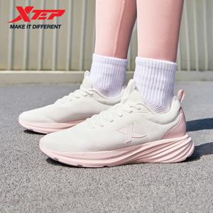 Xtep 여성 운동화 2025 여름 새로운 내구성 경량 캐주얼 충격 흡수 통기성 메쉬 스니커즈 875418110054