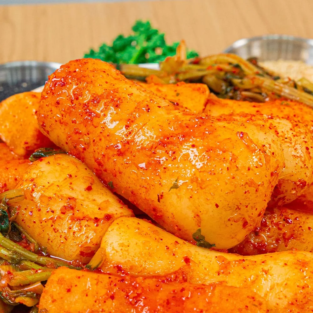 아삭 매콤한 감칠맛! 26년 황쉐프 총각김치 (2kg, 4kg)