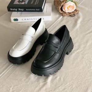 컴온슈 / 소가죽 키높이 플랫폼 통굽로퍼 단화 (5cm)