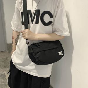 TEMU 남성용 크로스백, 패셔너블한 레터 프린트, 심플하고 스타일리시한 데일리 스트리트백, 활용도 높은 캐주얼 크로스백, 가을 숄더백