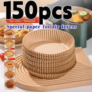 TEMU 신상품: 150개 가정 필수품 - 원형 일회용 논스틱 양피지, 베이킹 매트, 쿨링 랙, 베이킹 트레이 - 에어프라이어, 오븐, 전자레인지 사용 가능. 고온 내성, 흘림 방지 가장자리, 치킨윙 및 감자튀김 요리에 적합, 파티 용품, 간편한 세척, 누수 방지용 둥근 모서리, 주방 액세서리