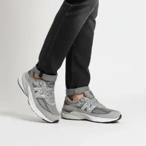 뉴발란스 26SS 990V6 메이드 인 USA 그레이 D스탠다드 남성 스니커즈 M990GL6