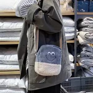 귀여운 스마일 코듀로이 미니 크로스백 여자 데일리 숄더백 데일리백