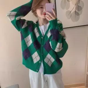 [하프클럽/]아가일 패턴 니트 가디건 여성 다이아몬드 체크 간절기 데일리