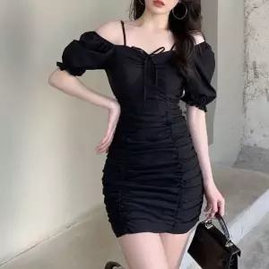 [하프클럽/셀럽하우스]오프숄더 슬림 원피스 여름 주름 H라인 퍼프 드레스