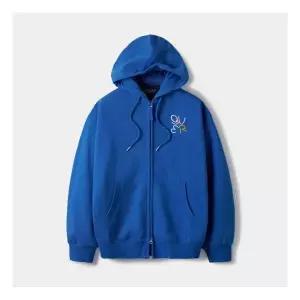 후아유 QWER X WAU Signature Hood Zip-up WHMZE4T91U-K 1346618