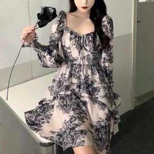 유니크 여성원피스 쉬폰원피스 플리츠원피스 미니 카라원피스 셀프웨딩원피스