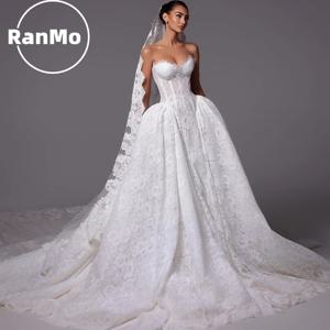 Ranmo 맞춤형 웨딩 드레스 우아한 2026 연인 스타일 민소매 볼 가운 자수 레이스 로브 드 마리에 베스티도 데 노이바