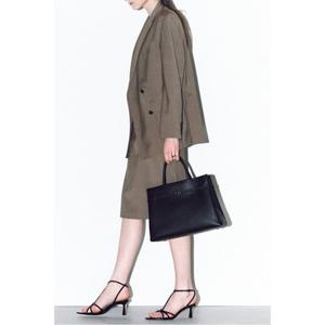 [쿠론] [론칭가 528,000원] 아델(Adele) 토트 36_RXBTX25642BKX