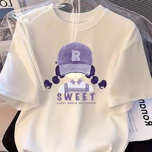 TEMU 여성용 흰색 티셔츠, 보라색 모자와 함께, 만화 패턴과 SWEET 프린트 - 캐주얼 스타일의 반팔 라운드넥 상의, 귀여운 웃는 얼굴과 디자인, 봄 여름 가을에 편안한 일상복, 관리하기 쉬운 패션 티셔츠