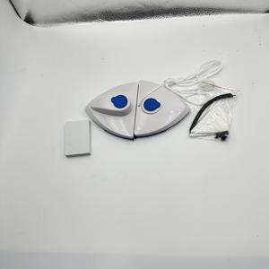 TEMU 1개 양면 자석 보트 청소 도구 창문 클리너 (듀얼 물탱크 및 스퀴지 시스템 포함) - ABS 다용도 유리 클리너 (욕실, 주방, 거실, 야외, 선박용)