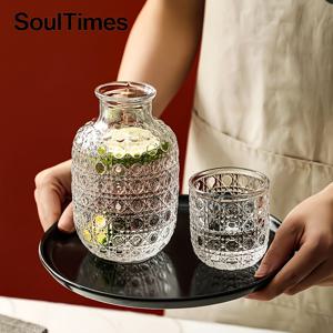 TEMU 유리 피처 1세트 (주전자 1개, 컵 1개 포함), 여름 음료용 엠보싱 냉수 피처, 주스 및 과일 인퓨전 세트 – 한밤중 음료, 가정, 레스토랑, 사무실용 침대 옆 음료 용기로 완벽 – 내열성 스타일리시 유리 카라페
