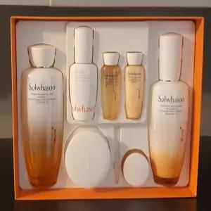 설화수 자음 탄력 3종 세트 (자음수 150ml + 자음 유액 125ml + 탄력 크림 50ml)