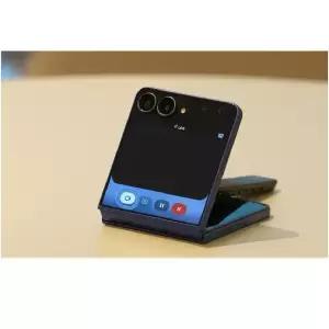 갤럭시Z 플립7 5G [자급제] 256GB, SM-F766 새제품, +어뎁터/투명커버