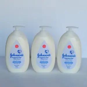존슨 화이트로션 500ml 3개 아이깨끗 순하게촉촉함을유지 수분촉촉 릴랙싱 촉촉로션 청결함 촉촉한로션