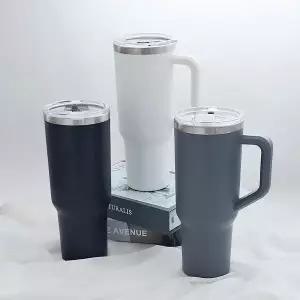 1.12L 대용량 텀블러 빨대 손잡이 텀블러 휴대용 보냉 디자인심플 내구성