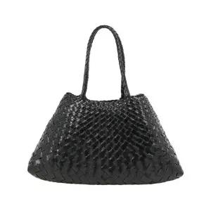 [라벨루쏘]  FW26 여성 산타 크로체 빅 토트백 8892 BLACK