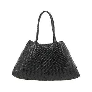 [드래곤디퓨전] FW26 여성 산타 크로체 빅 토트백 8892 BLACK 125003