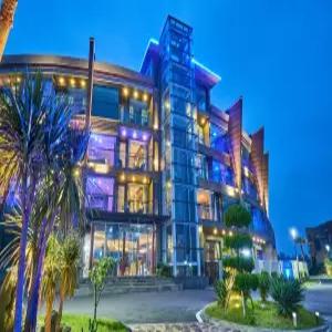 호텔 스카브로(Hotel Scarboro)
