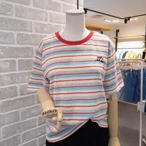 [대구백화점] [레코브]자수 스트라이프 티셔츠(LC31F9ST527X)