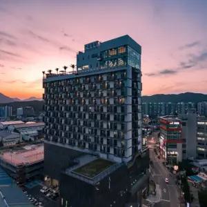 체스터톤스 경주
