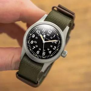 해밀턴 카키 필드 메카니컬 38mm 남성 나토밴드 시계 H69439931