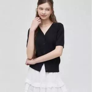 (백화점상품)로엠 로엠 브이넥 반팔 가디건 RMCKG25R99RMCKG25R99