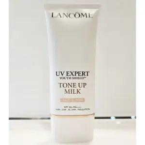 랑콤 UV 엑스퍼트 유스 쉴드 톤업 밀크 로지블룸 SPF50+,PA++++ 50ml