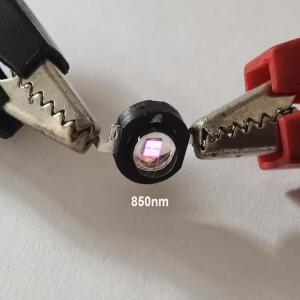 호환 3W 높은 전원 LED 구슬 IR 850nm 60 120 학위 적외선 발광 다이오드 야간 투시경 CCTV DIY