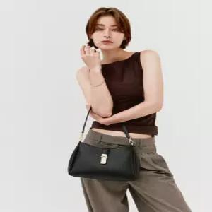 [백화점 정품] 닥스 ACC [CLA] 블랙 소가죽 체크 장식 포인트 숄더백 DCBA5F161