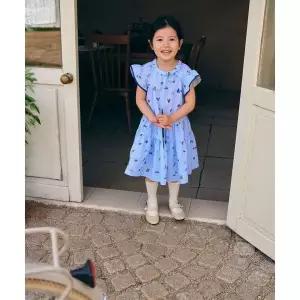 BEANPOLE KIDS [다리아송] 러블리 프릴 포인트 시어서커 원피스 - 스카이 블루 (BI6471G91Q)