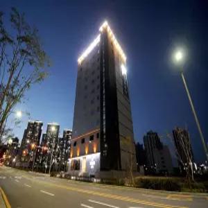 하운드 호텔 기장(Hound Hotel Gijang)