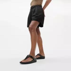 fitflop 여성 피노 크리스탈 디테일 메탈릭 토 포스트 샌들 - 올 블랙 FT64K2T125