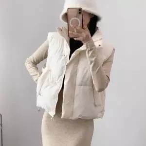 [하프클럽/]여자 FW 히든집업 탱크 폴라넥 숏패딩 조끼