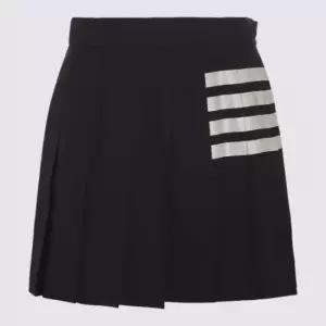 26SS 톰브라운 플리츠 FGC402V06146415 NAVY DOM