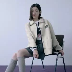 [롯데백화점]쥬크 알파카 블렌디드 니트 배색 부클 자켓 Z254MSG714