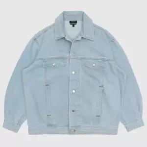 APC 아페쎄 ELVIS JACKET (COHAR H02913 IAB) (Elvis 데님 자켓)