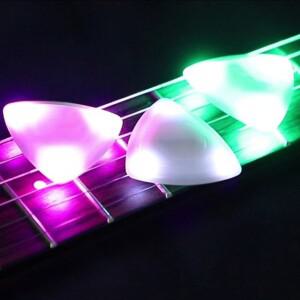 기타 터치 루미너스 픽 일렉트릭 LED 발광 베이스 기타리스트