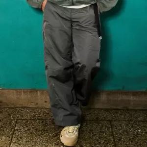 노스페이스 THENORTHFACE NP6NS04K 화이트라벨 쉘던 팬츠 SMOKE GRAY