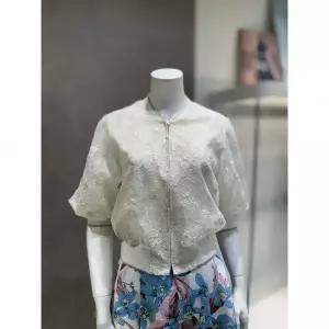 품절임박 지고트 플라워 레이스 퍼프 블루종 점퍼 JS4B0JP801 2747795